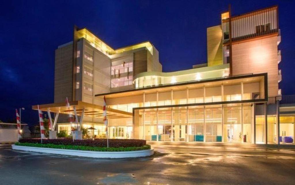 Horison Hotel Ultima Timika Εξωτερικό φωτογραφία